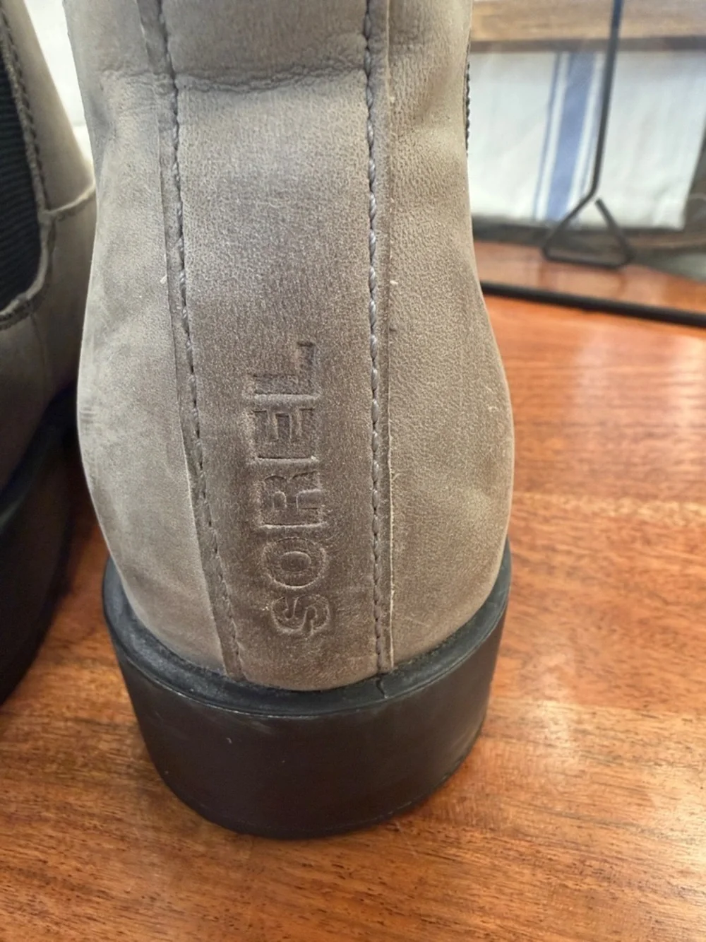 SOREL Women's Emelie II Waterproof Chelsea Boots in a Quarry/Black